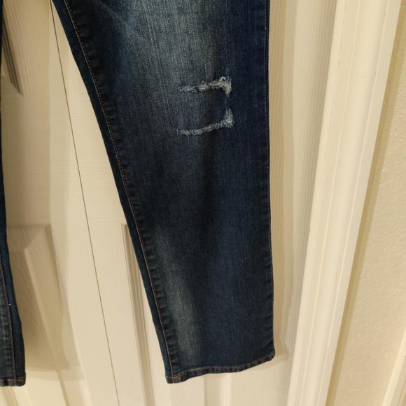Democracy Women's Distressed Girlfriend Jeans Size 4 NWT - Picture 6 of 6